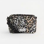 FINNSON FRIDA STROLLER ORGANISER LEOPARD FRONT SHOT