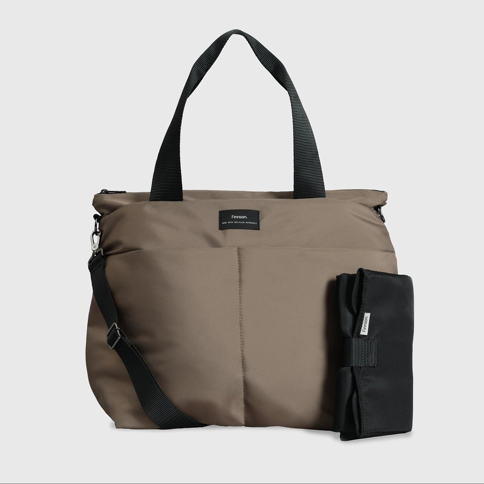 Finnson SIGRID eco changing bag in mocha